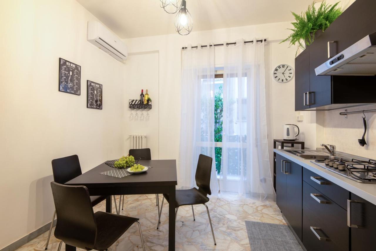 Puglia5stars Stazione Umberto I Apartamento